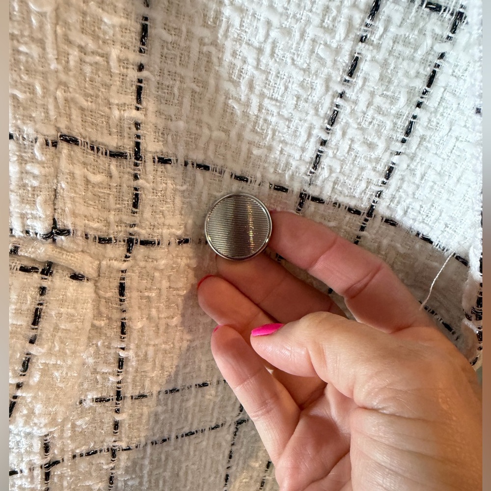 House of Harlow Revolve 1960 White Tweed Blazer. Size XS! - Picture 4 of 5